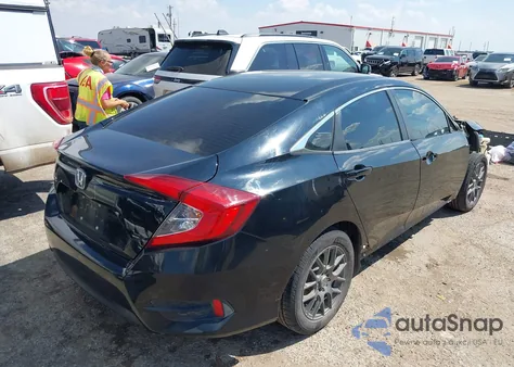 2018 Honda Civic Lx z USA, uszkodzony, nr VIN 19XFC2F59JE016271